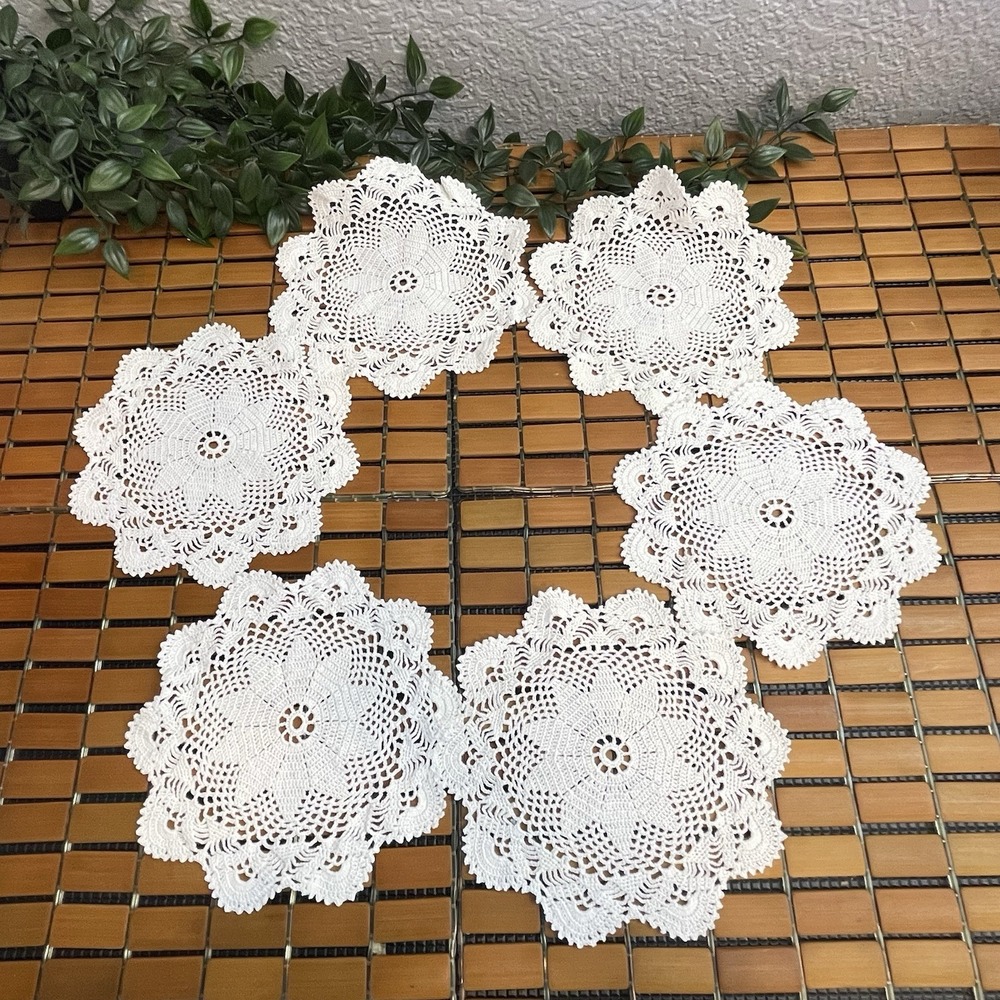 Lot of 6 Vintage Style Handmade White Crochet Lace Doilies Coasters Placemats